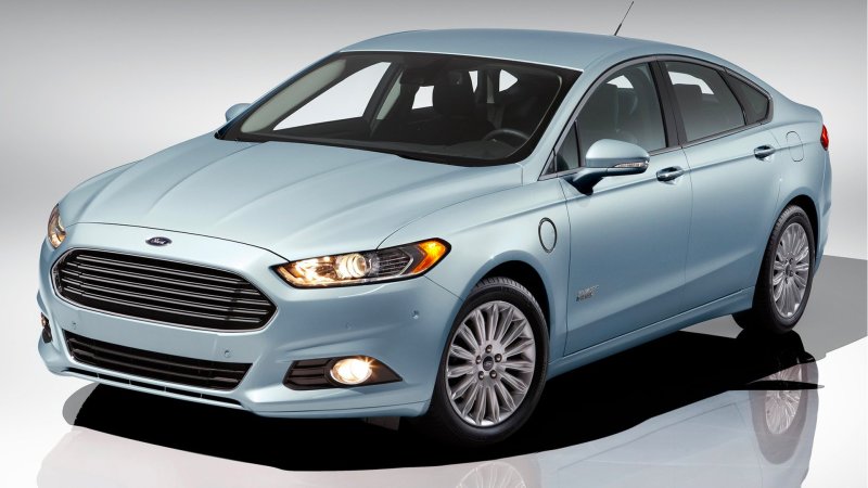 Ford Fusion PHEVs Recalled for Loss of Power and Fire Risk