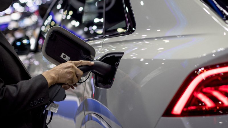 Here’s How The EPA Determines EV Range