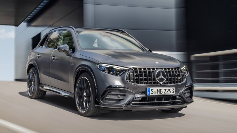 2025 Mercedes-AMG GLC63 Drops Twin-Turbo V8 for 671-HP Four-Cylinder Hybrid