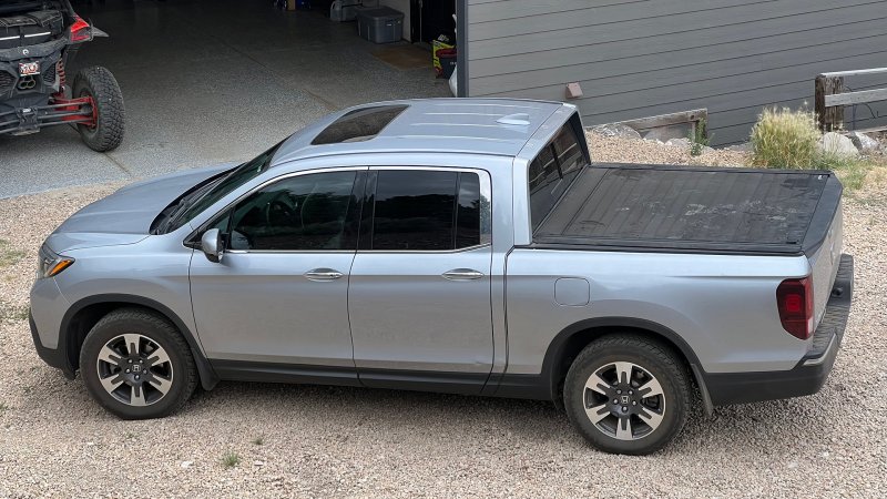 Should You Buy a Tricked-Out Tonneau Cover or One That’s Basic?