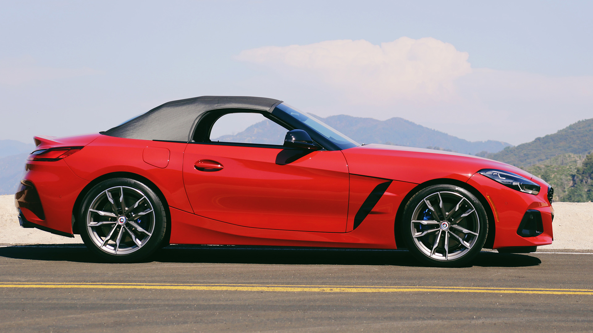 The 2023 BMW Z4 M40i