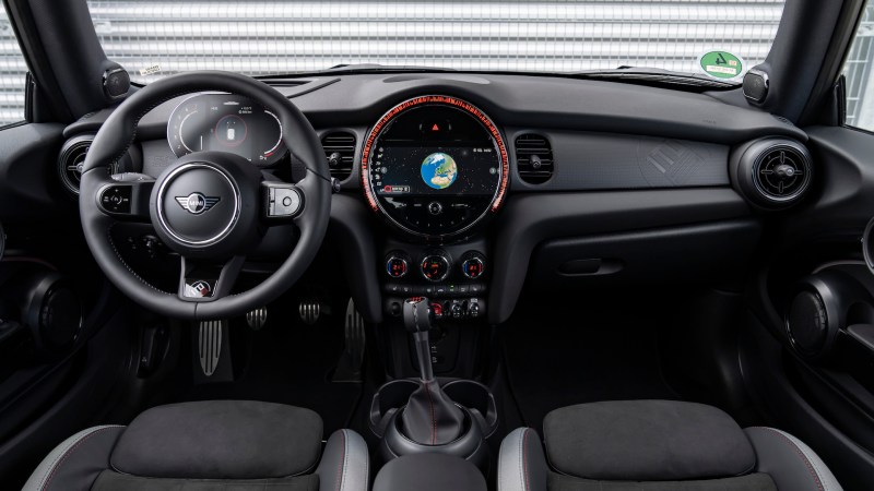 Mini Officially Ditches Manual Transmission Despite Internal Efforts to Save It