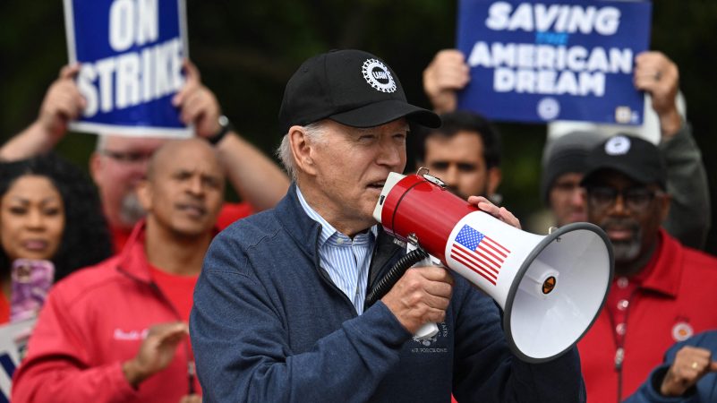 President Biden Makes Historic Visit to UAW Picket Line, Says Big Three Should ‘Step Up’