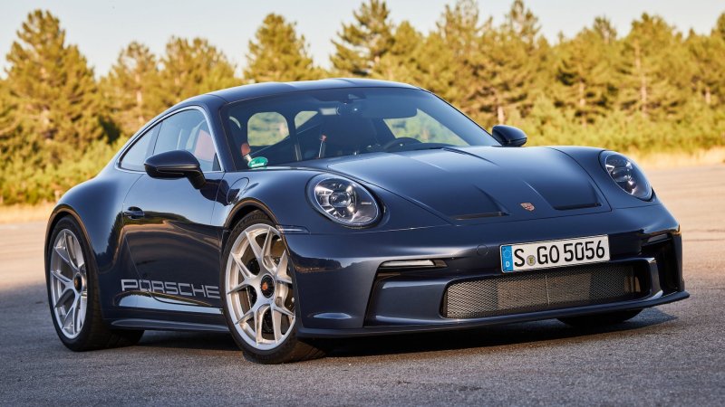 2024 Porsche 911 S/T