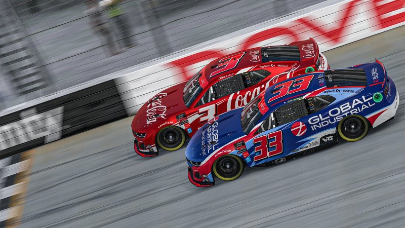 Sim Racers Rejoice: iRacing Will Make the Next NASCAR Game for Consoles, PC