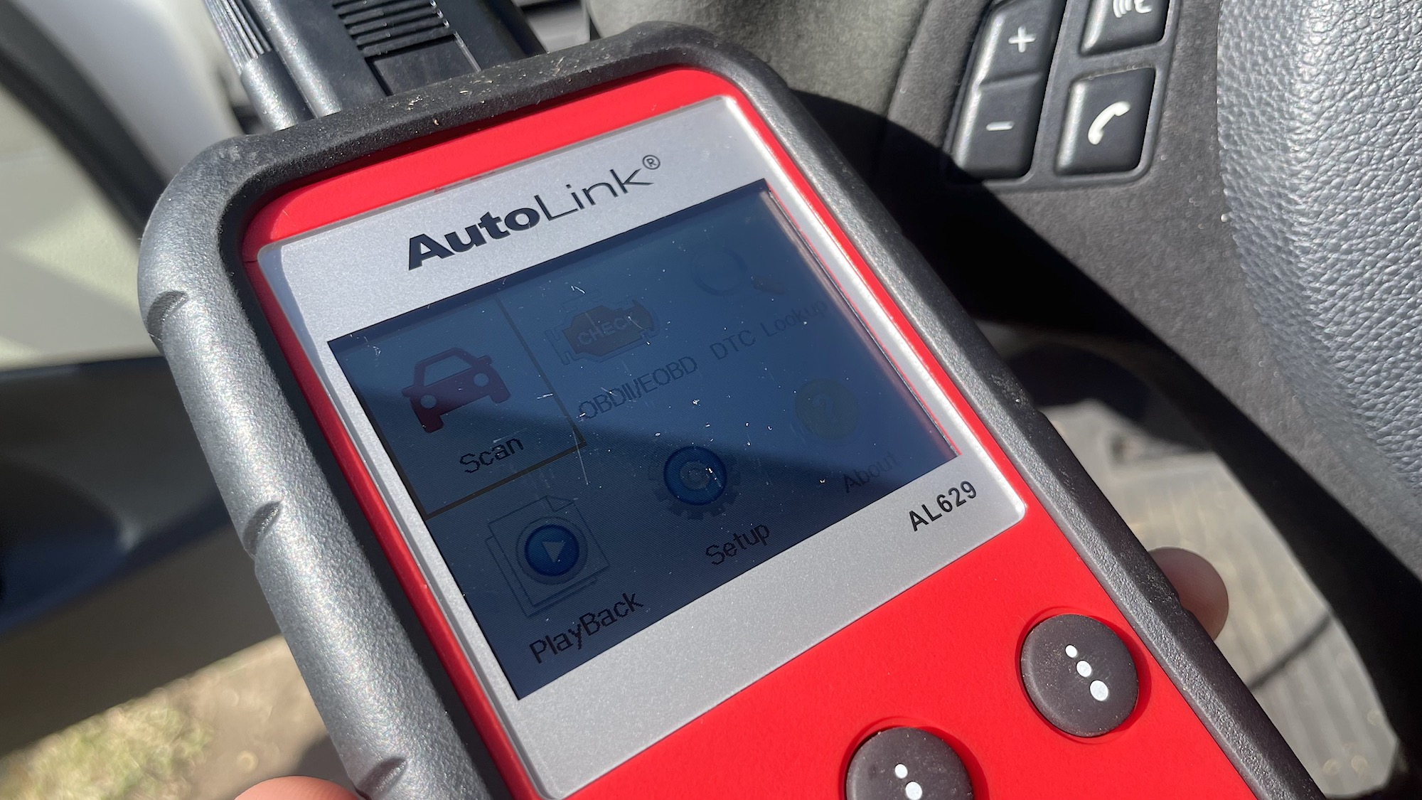 The Autel AutoLink AL629 Diagnostic Scan Tool