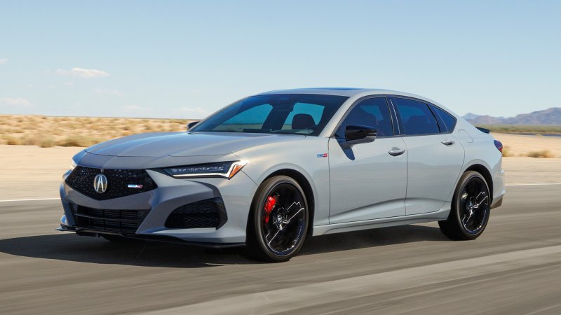 2024 Acura TLX Refresh Brings Improved Digital Gauges, Smarter Tech