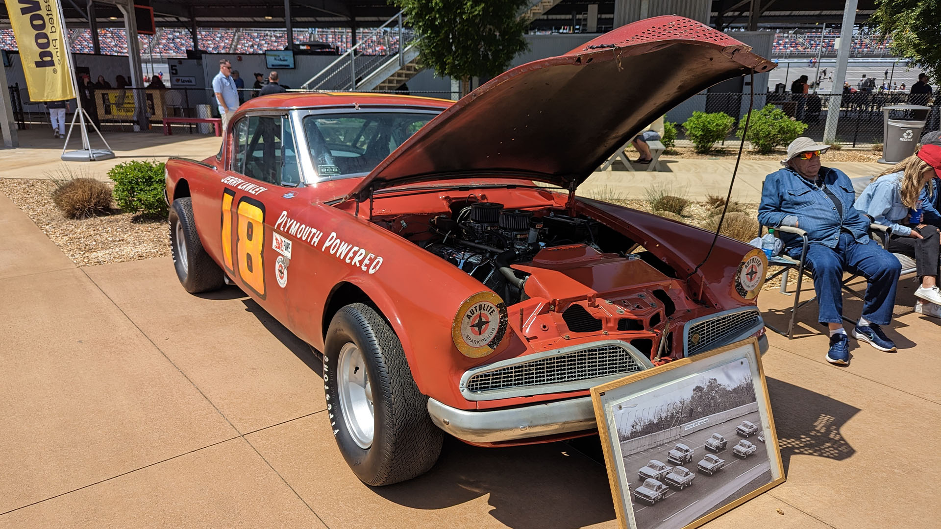 First-generation Hemi-Powered stock car