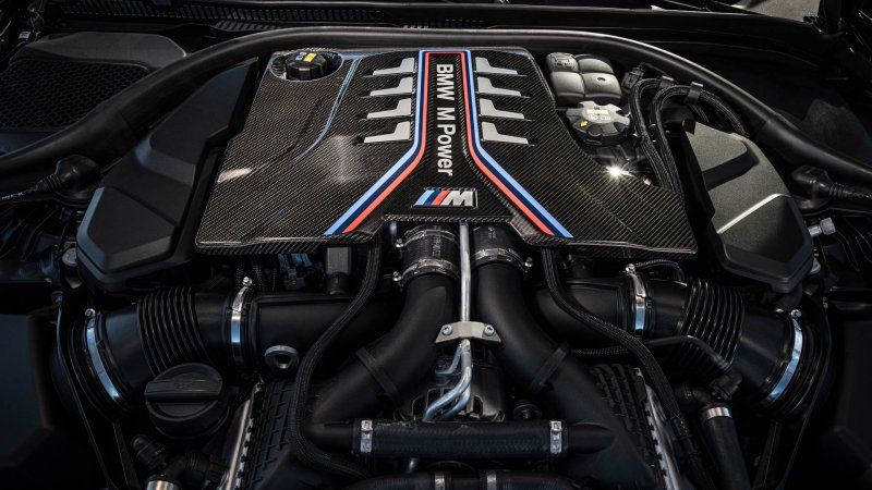 BMW Has Built Its Last Gas Engine in Germany, and It Was a V8