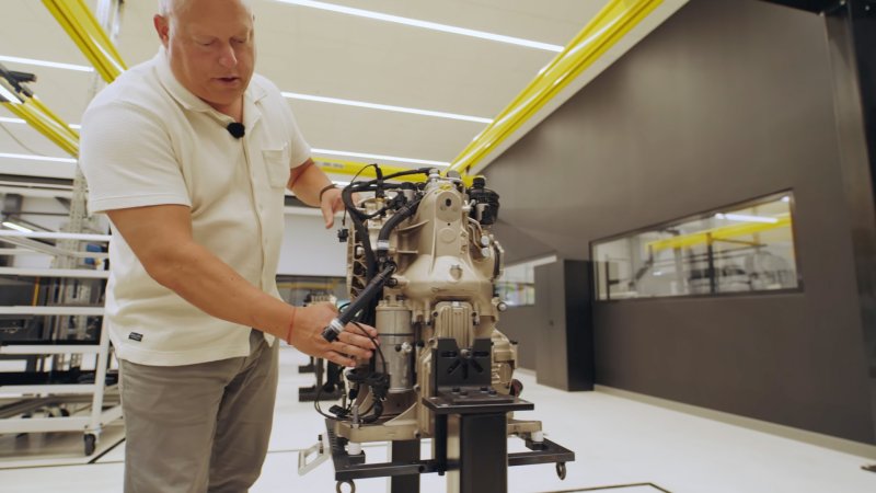 Christian von Koenigsegg Goes Full Nerd Mode in This Jesko Engineering Deep Dive