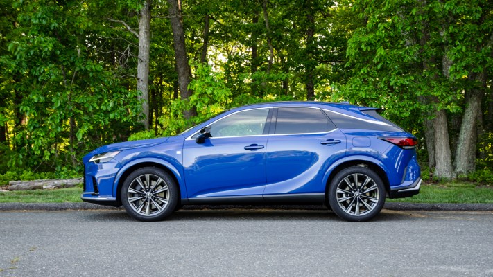 2023 Lexus RX 350 Review: Doesn’t Fix What Isn’t Broken