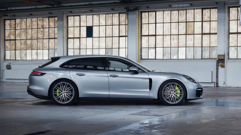 Porsche Sport Turismo Is Dead Because Americans Don’t Buy Wagons