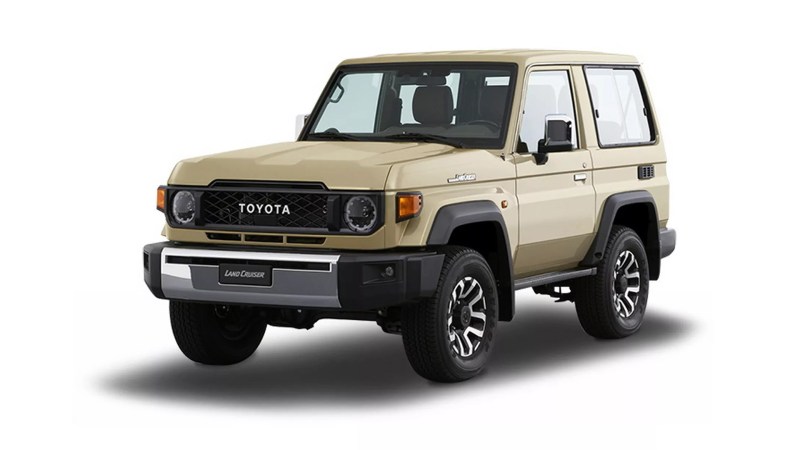 Three-Door Toyota Land Cruiser 70 Keeps Kicking After Almost 40 Years