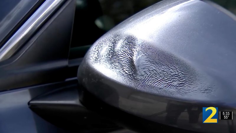 This 2022 Honda Civic Is Melting, and the Owner Blames It on the Sun