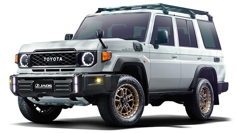 Modellista parts on the 70-series Toyota Land Cruiser