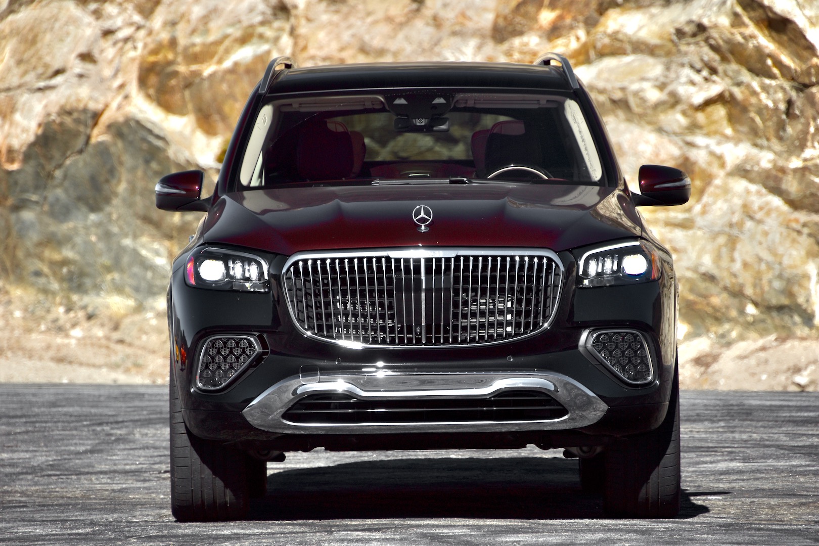2024 Mercedes-Maybach GLS 600 front