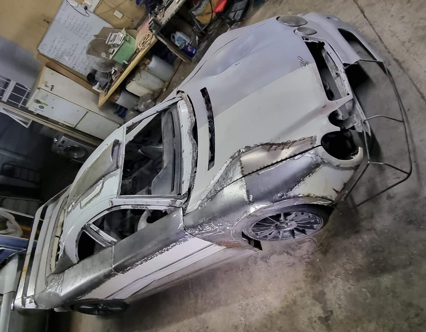 Johan Ackermann's Mercedes CLK GTR clone during construction