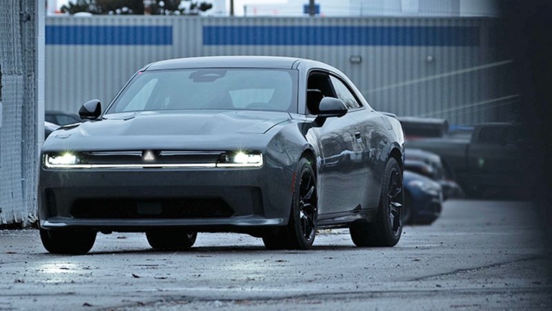 Revealed: 2025 Dodge Charger Daytona Shown for First Time