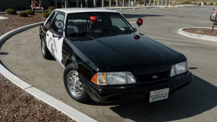 V8 Ford Mustang Returns to Police Duty in North Carolina