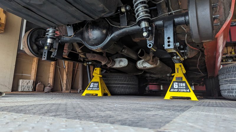 Daytona 6-Ton Heavy-Duty Jack Stand Review