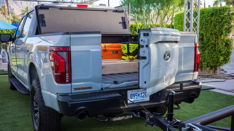 2024 Ford F-150’s Pro Access Tailgate Is One Seriously Over-Engineered Door—And I Love It