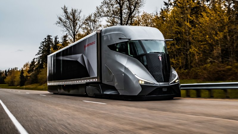 Kenworth’s Wild SuperTruck 2 Concept Semi Doubles Efficiency With Bullet Train Aero