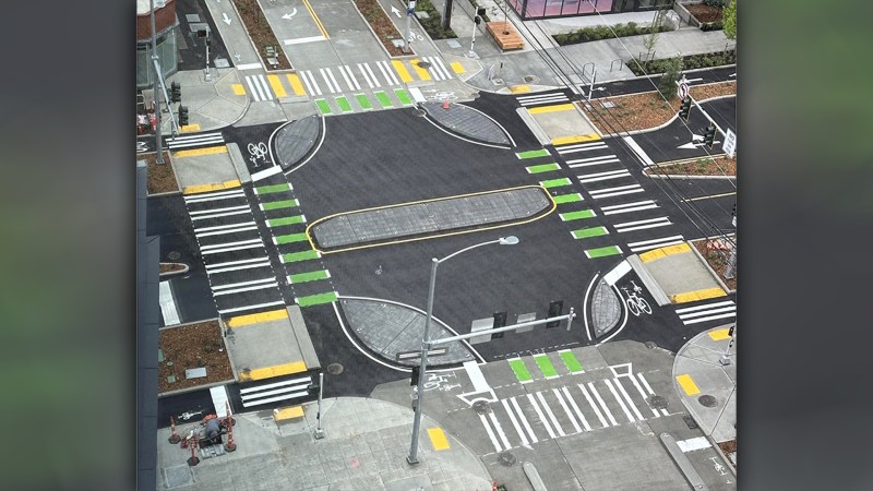 New ‘Protected Intersection’ Design Looks Awful, But Actually Makes Sense