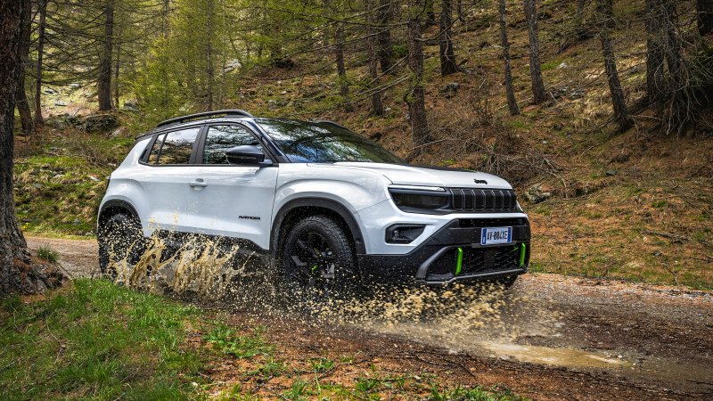 A $25K Jeep EV Sounds Like a Pipe Dream, But Stellantis Says It’s Happening