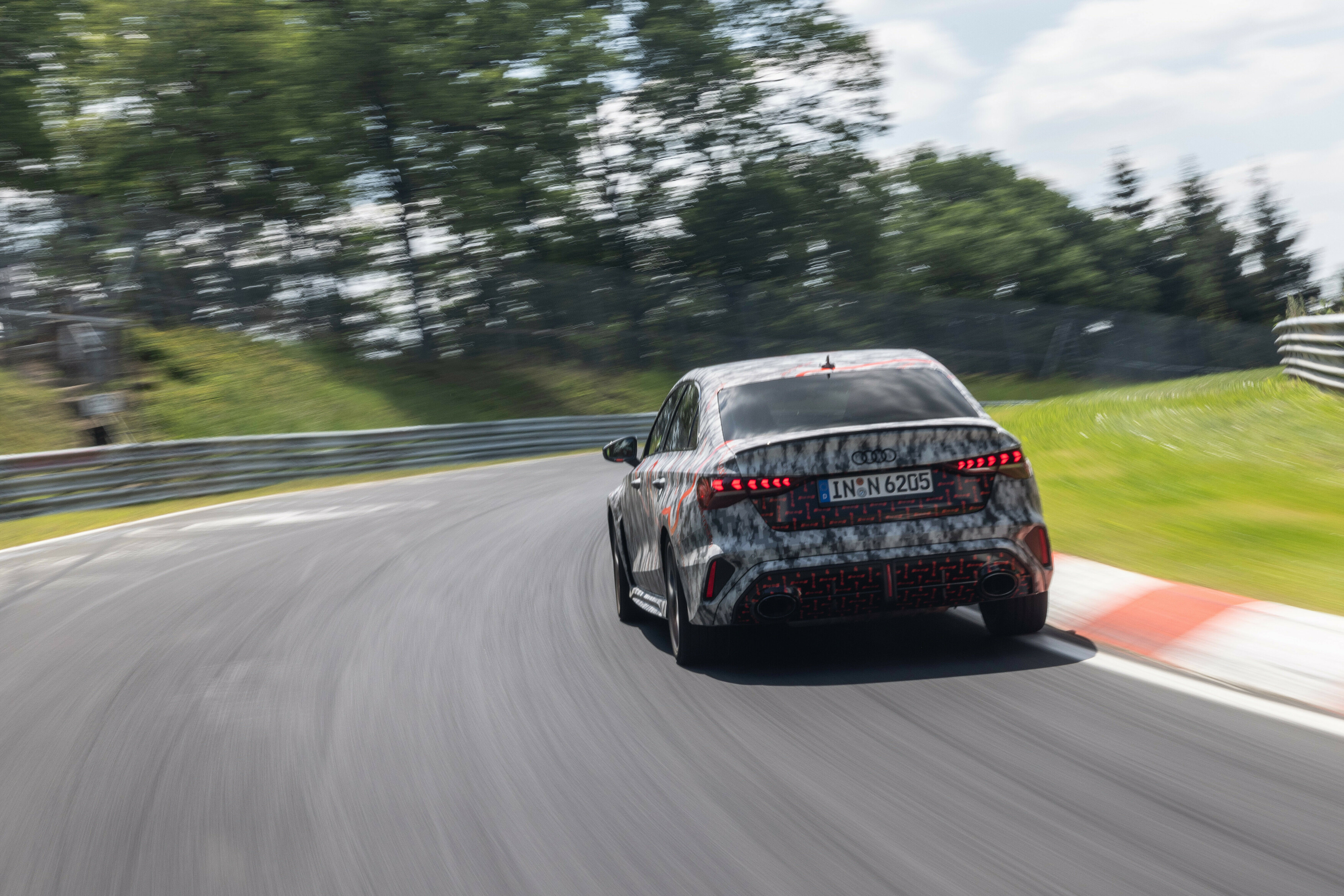 Rekord okrążenia nowego, przedprodukcyjnego modelu Audi RS 3