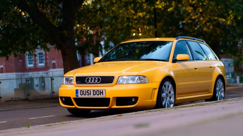 2001 Audi RS4 Avant