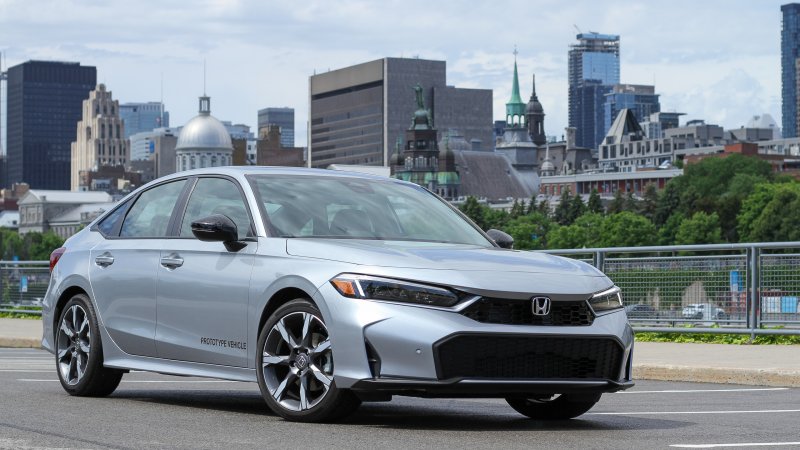 2025 Honda Civic Hybrid First Drive Review: Prius Hunter