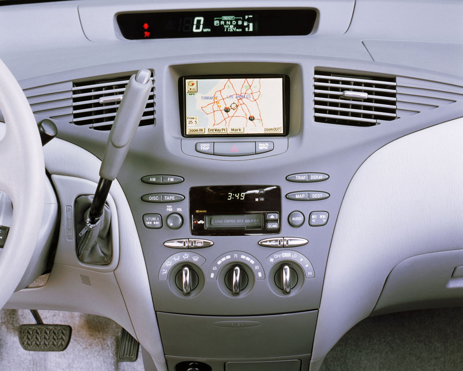 2002 Toyota Prius dashboard