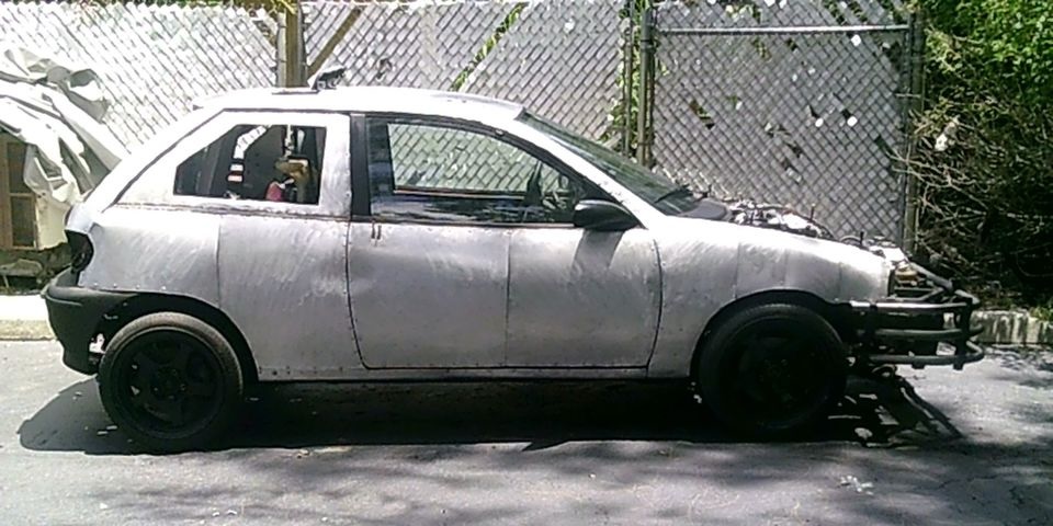 Twin-engined Geo Metro for sale outside Miami