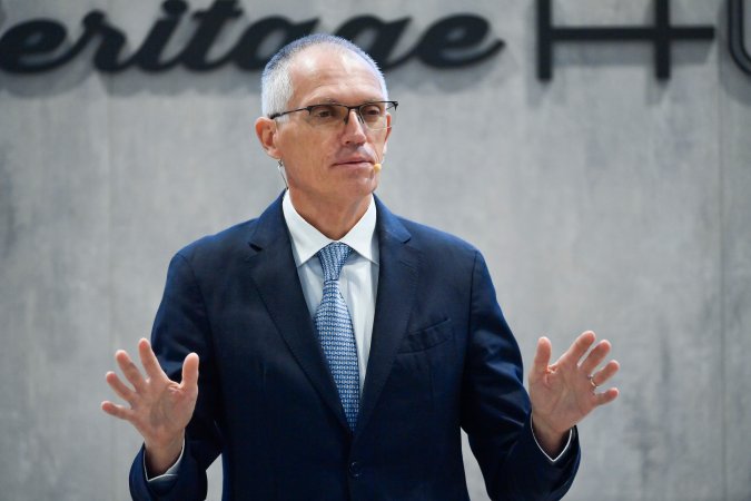 TURIN, ITALY - SEPTEMBER 20: Stellantis CEO Carlos Tavares speaks during a press conference on September 20, 2022 in Turin, Italy. (Photo by Stefano Guidi/Getty Images)