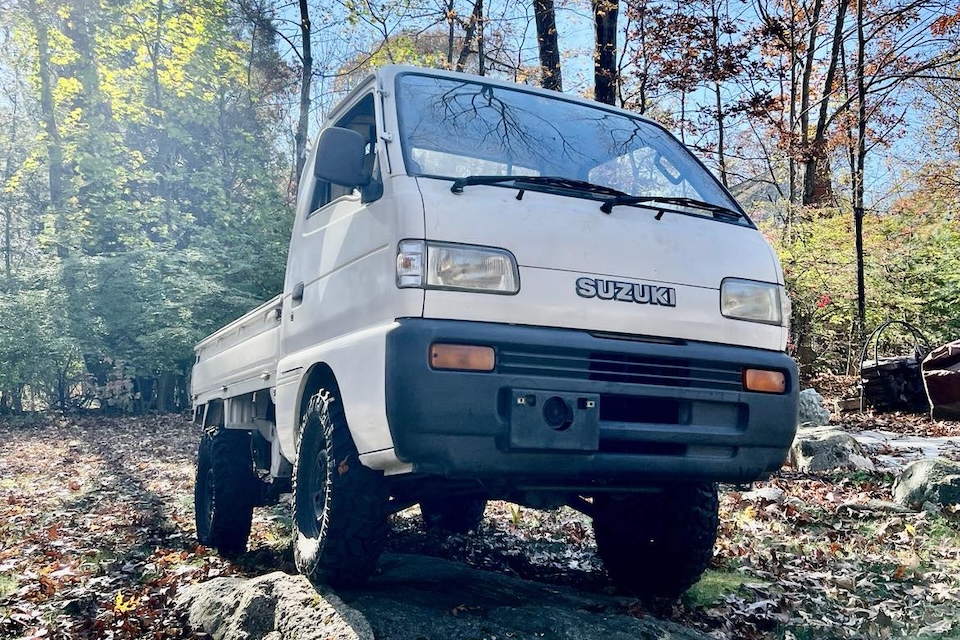 Matt Isgro's Suzuki Carry kei truck