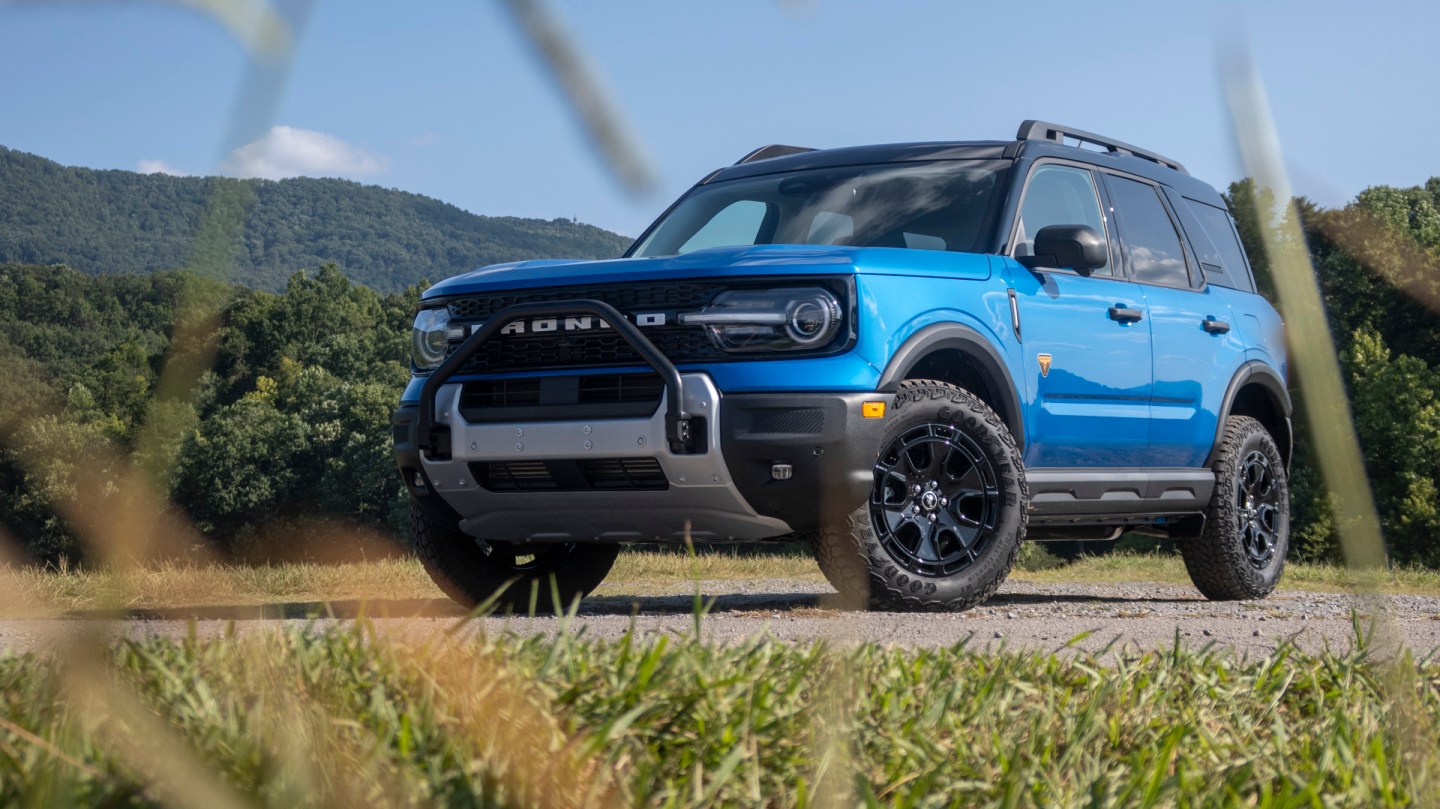 Ford Bronco Base Model Revived for 2025, Leaked Order Guide Says