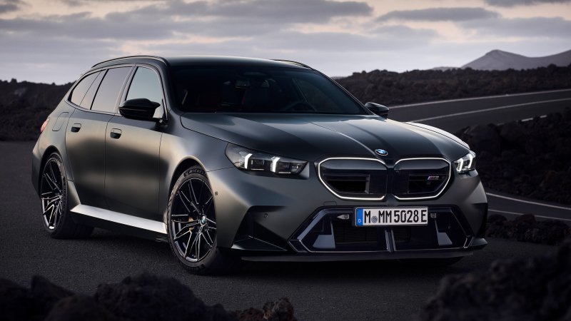 At Last, This Is the 2025 BMW M5 Touring