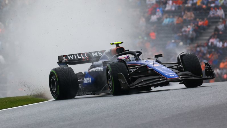 Logan Sargeant of the United States drives the (2) Williams Racing FW46 Mercedes before the crash during free practice 3 of the Formula 1 Heineken Dutch Grand Prix 2024 in Zandvoort, Netherlands, on August 24, 2024. (Photo by Alessandro Martellotta/Morgese/NurPhoto via Getty Images)