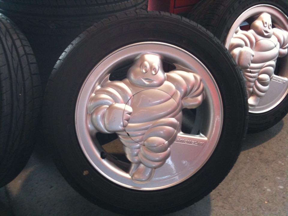 Kronprinz Michelin Man 14-inch aluminum wheels