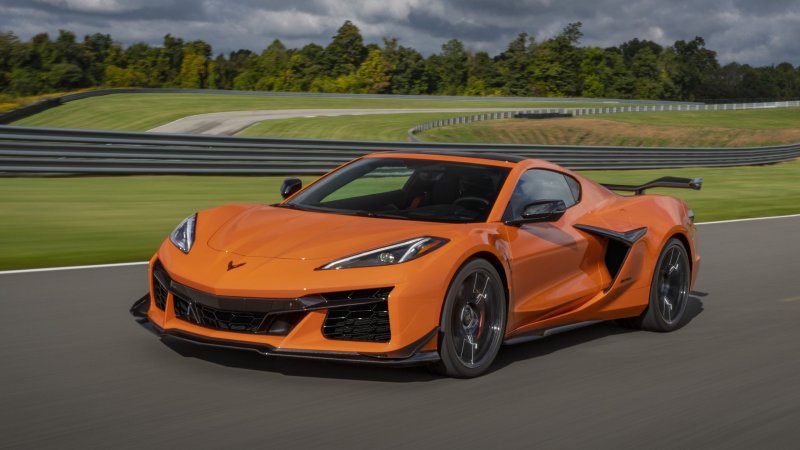 Corvette Will Stay a Chevrolet and Not Turn Into Its Own Brand After All