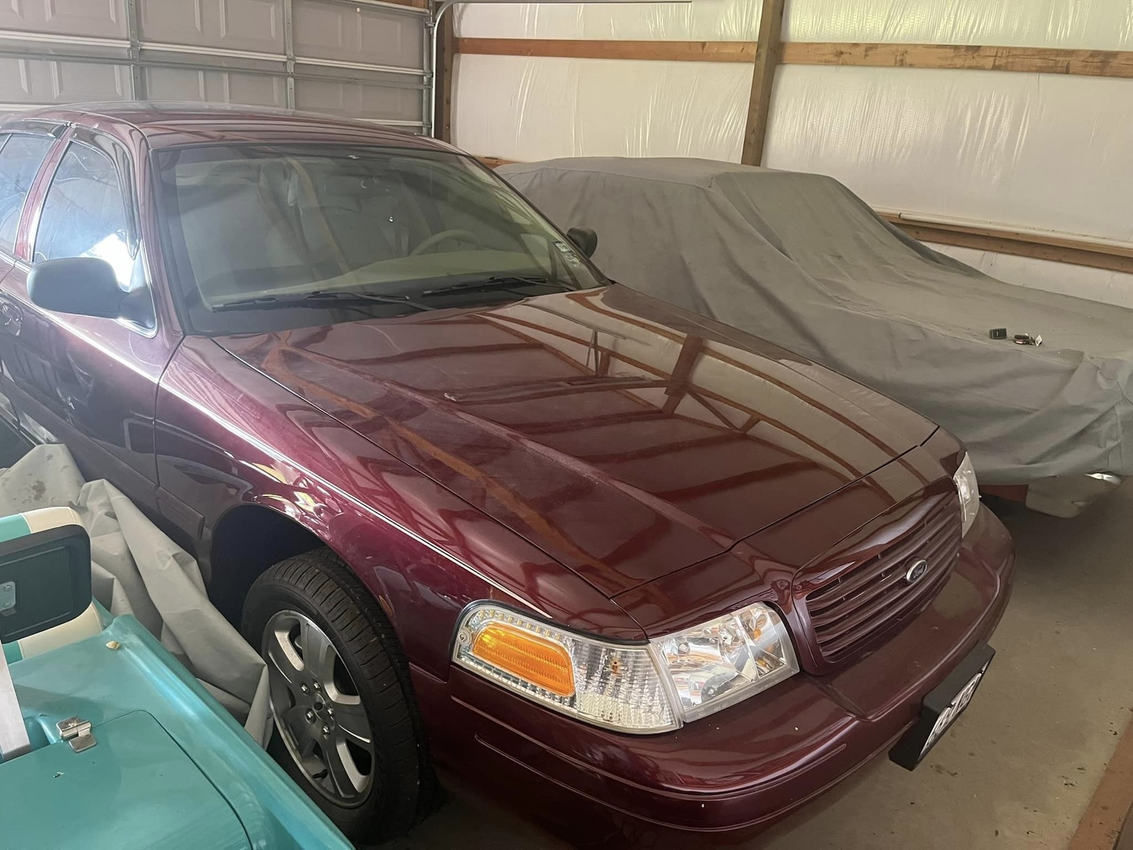 2006 Ford Crown Victoria survivor