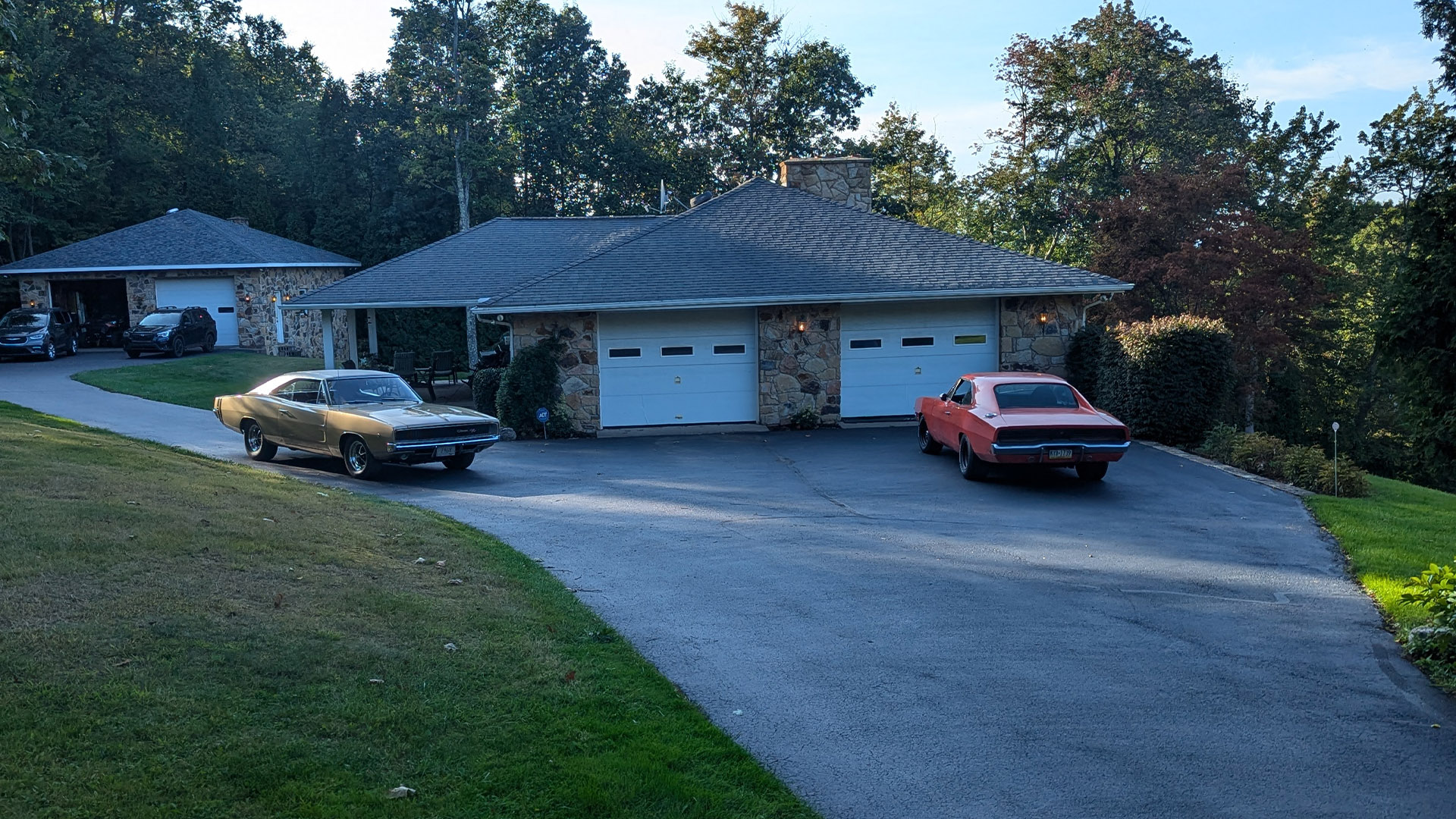 1969 Dodge Charger and 1968 Dodge Charger Heidts Suspension swaps road test. 