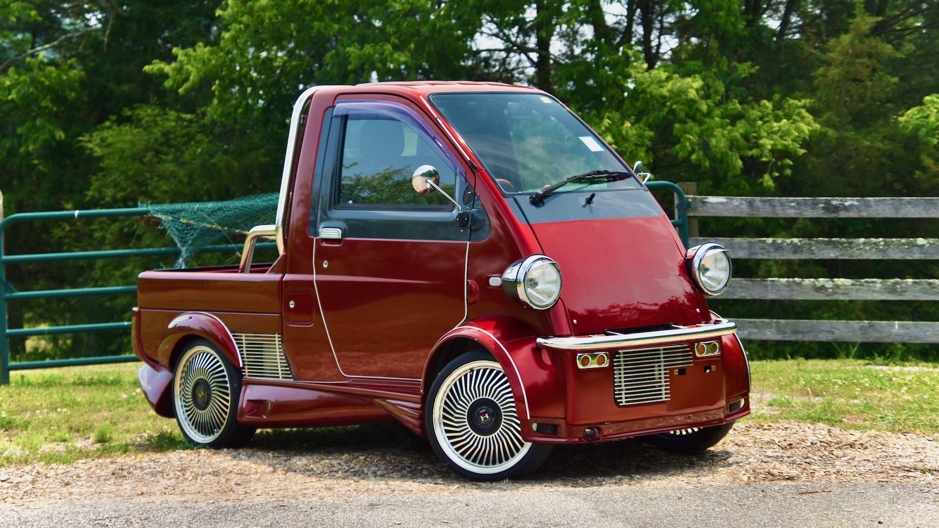 Daihatsu Midget II kei truck