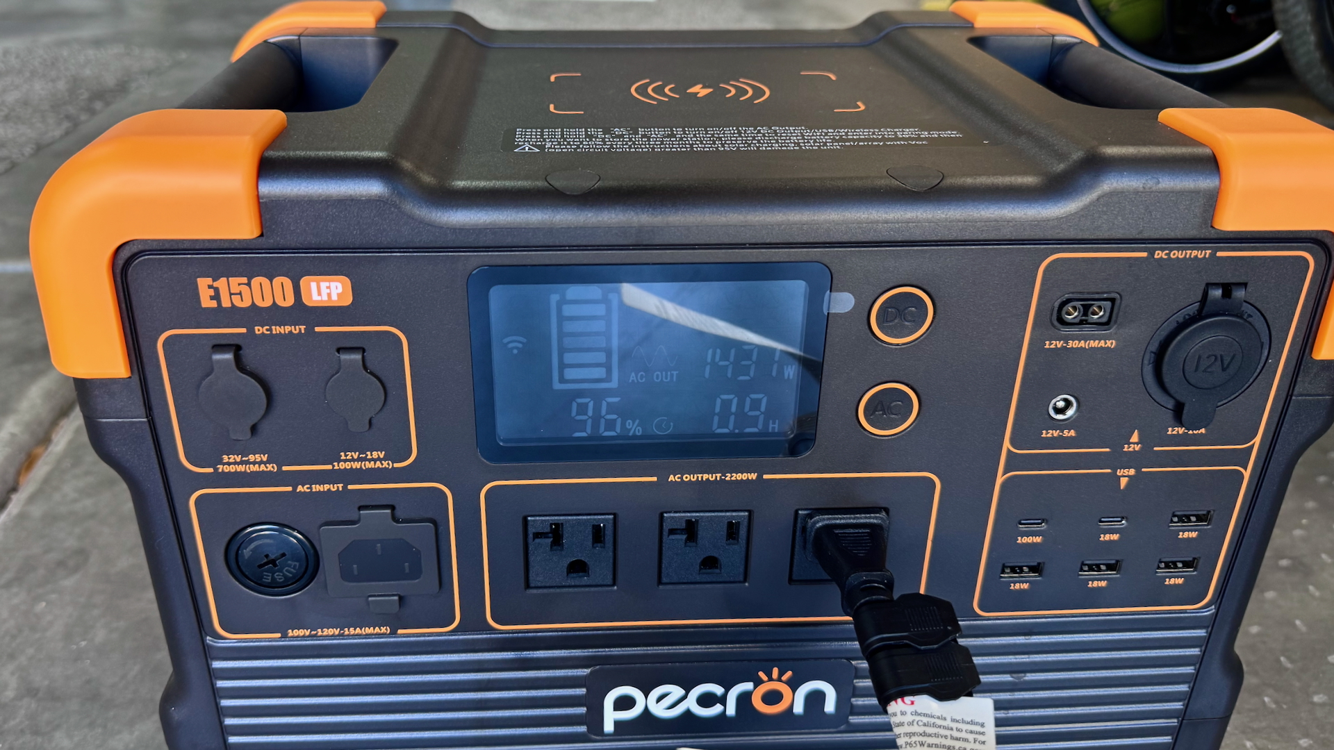 Pecron E1500 power bank.