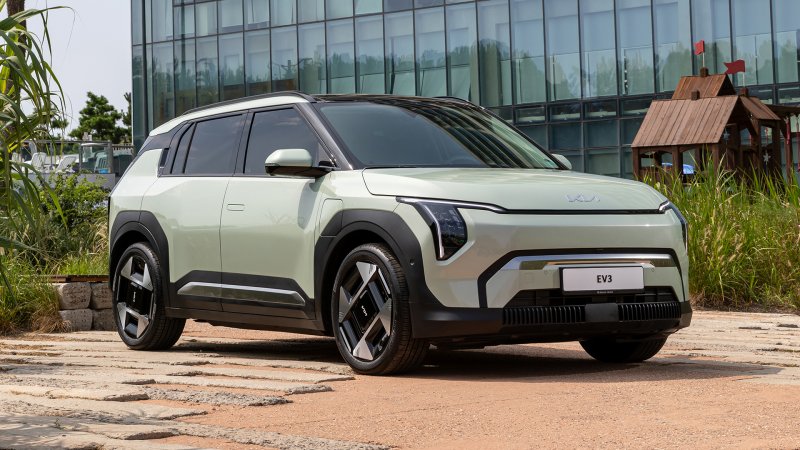 2026 Kia EV3 First Drive Review: More Like This, Please