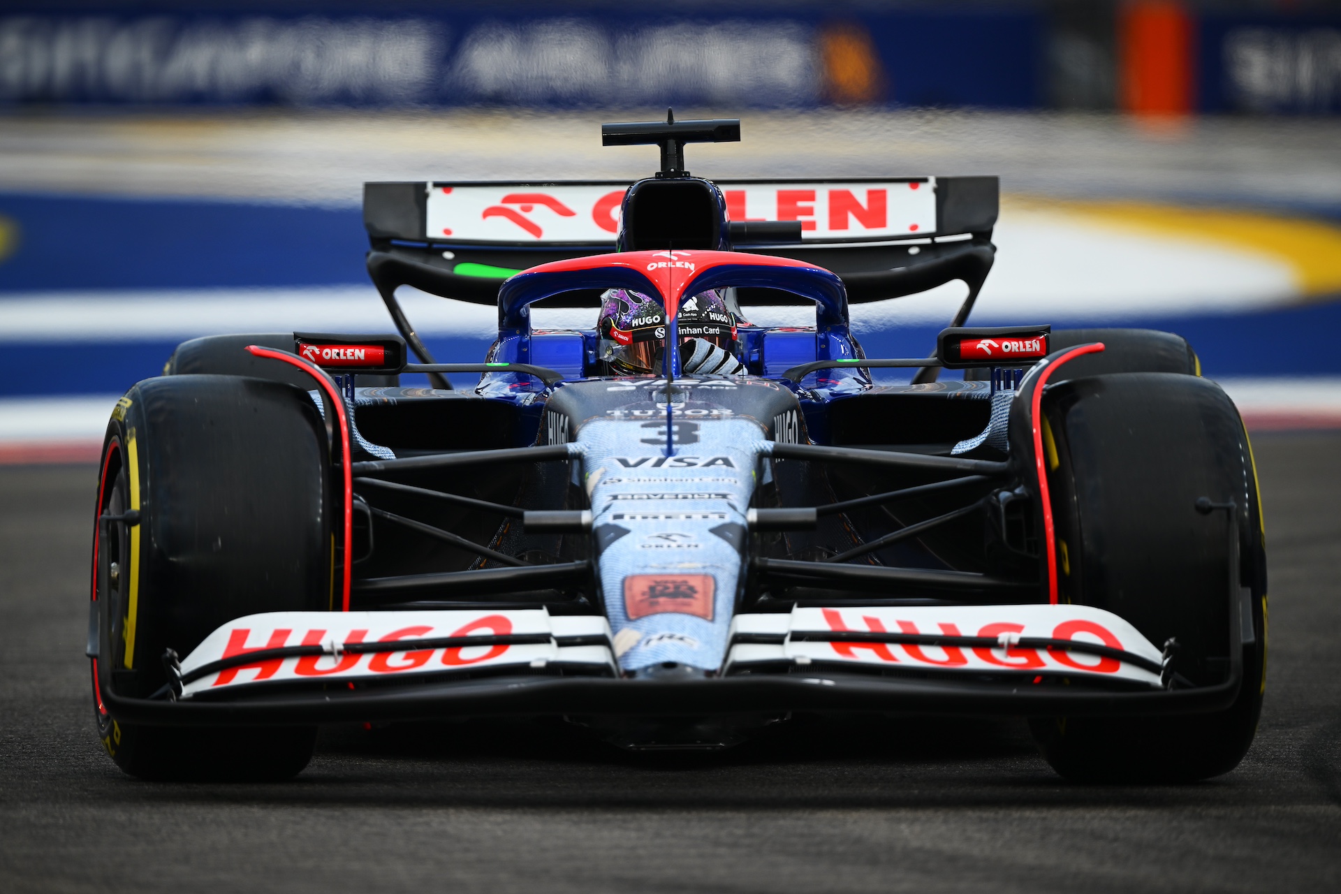 SINGAPORE, SINGAPORE - SEPTEMBER 21: Daniel Ricciardo of Australia driving the (3) Visa Cash App RB VCARB 01 on track during final practice ahead of the F1 Grand Prix of Singapore at Marina Bay Street Circuit on September 21, 2024 in Singapore, Singapore. (Photo by Clive Mason/Getty Images)