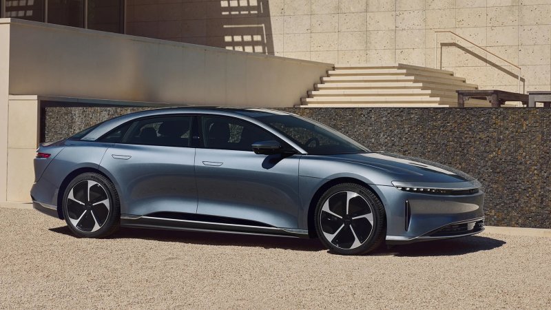 Lucid Air Now Costs Less to Lease Than Most Small Luxury Sedans