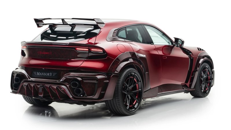 Mansory’s Take on the Ferrari Purosangue Is an Assault on the Eyes