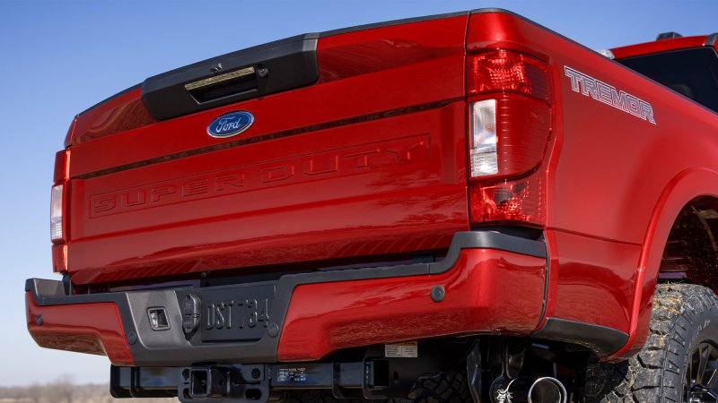 Thieves Keep Stealing Ford Super Duty Taillights So Now There’s an Anti-Theft Kit