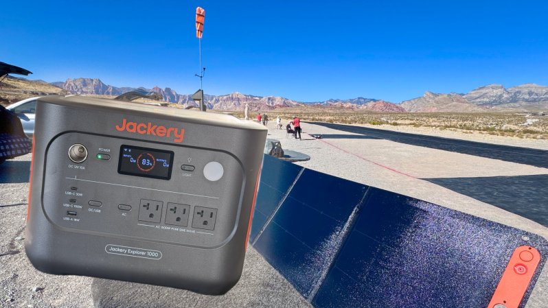 jackery solar generator explorer 1000 at rc airfield